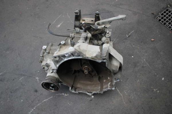 BOITE DE VITESSE MANUEL VW / SEAT / SKODA 1.2 CC - Vue 1